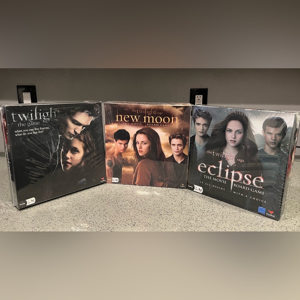 The Twilight Saga: Twilight, New Moon & Eclipse Board Game Sets Combo
